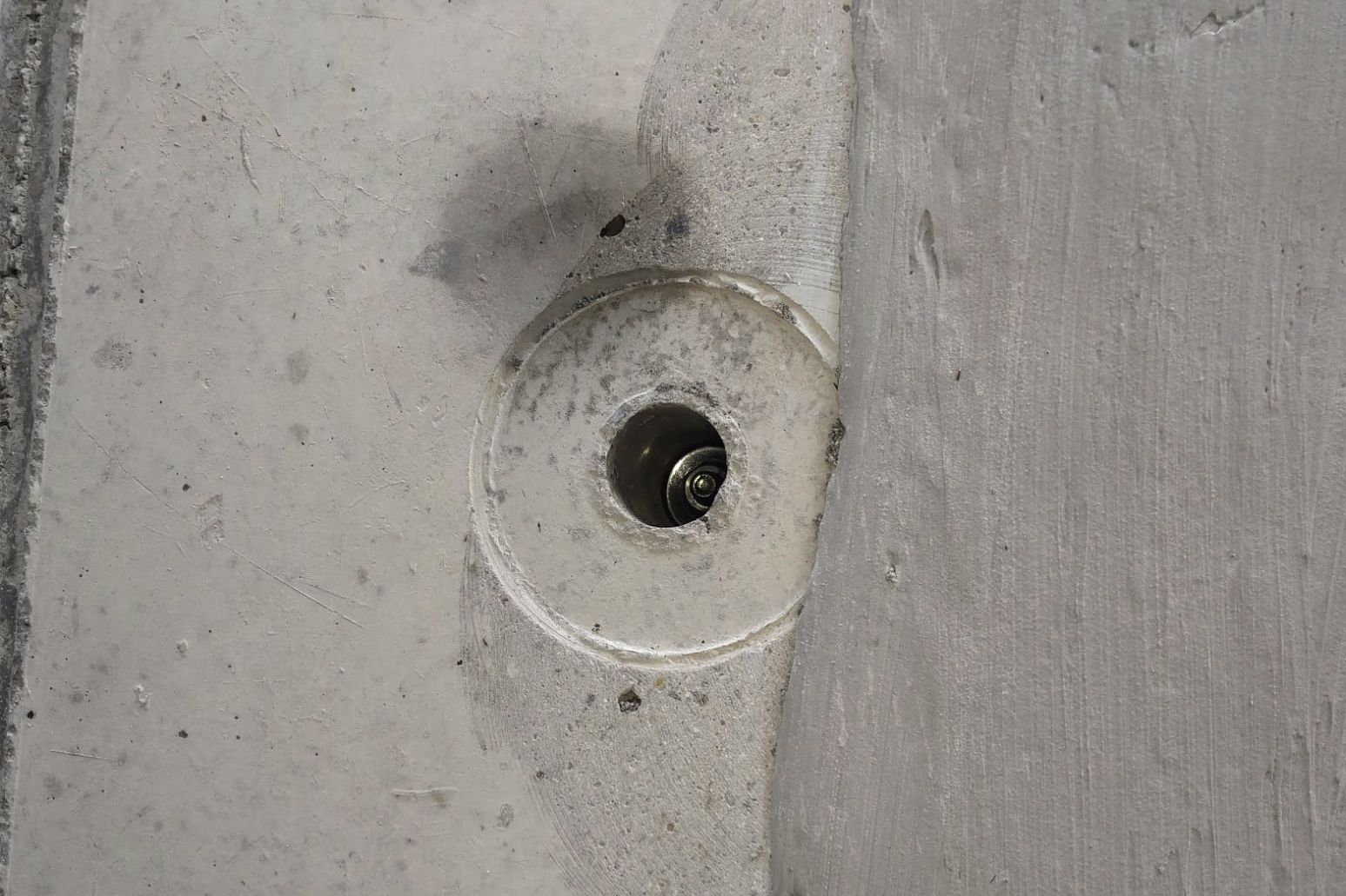 Abdichten des Bohrloches nach Einbringen eines Ankers